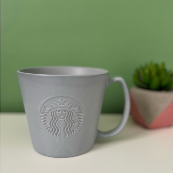 Starbucks Matte Gray Embossed Siren VENTI Anniversary Mug 20 oz - Picture 7 of 7